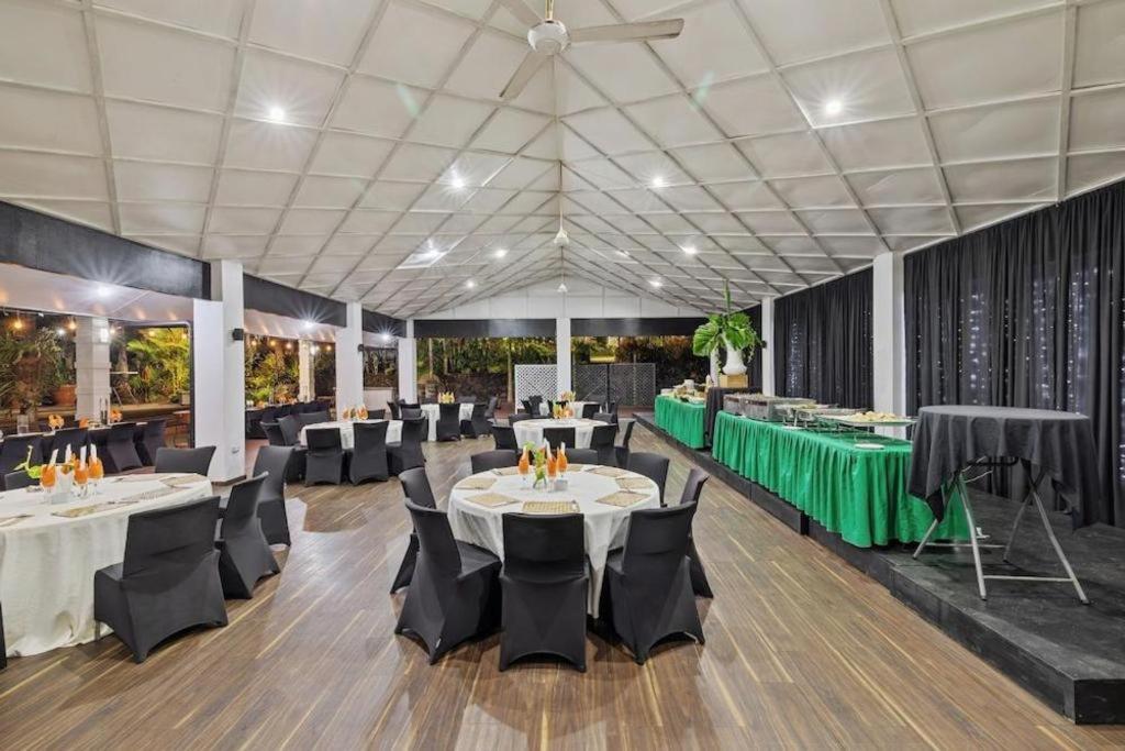 Orator Hotel Apia Exteriér fotografie